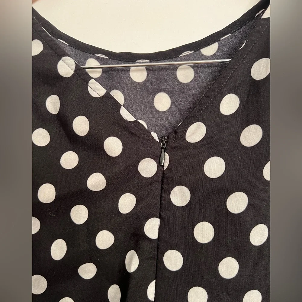 Black and white polka dot onesie/ romper [Free add on item] - Picture 8 of 10